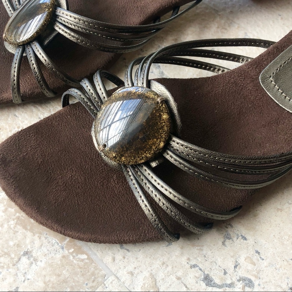 NEW Bandolino Leather Sandals with Embellishment Size 7.5 - Picture 2 of 11